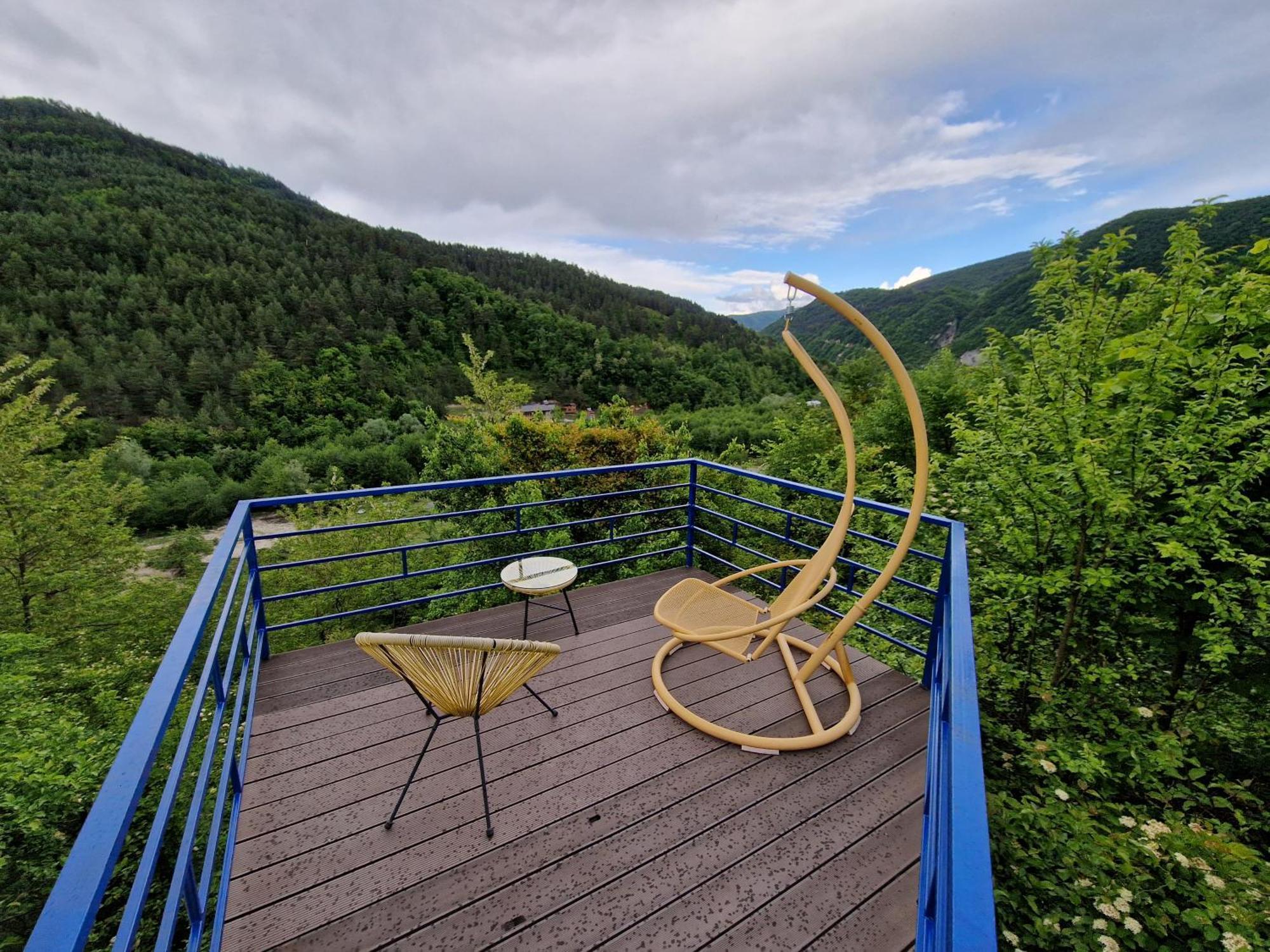 Готель Glamping Georgia Krikhi Амбролаурі Екстер'єр фото